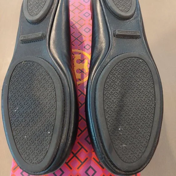 Tory Burch Minnie Travel Ballet with  gold metal logo - Picture 3 of 9